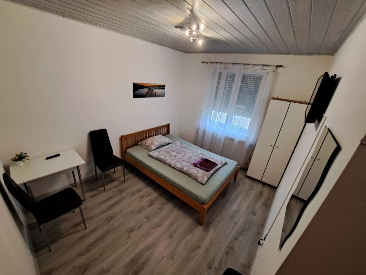 Hostelhollabrunn Exteriér fotografie